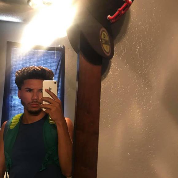 Meet your Posher, Zack - Picture 1 of 1